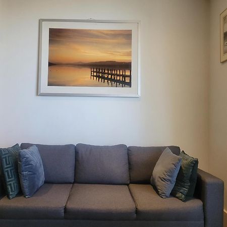 2 Bedroom 2 Bath 1 Ensuite In Roya Asenal Beautiful Views & Parking London Ngoại thất bức ảnh