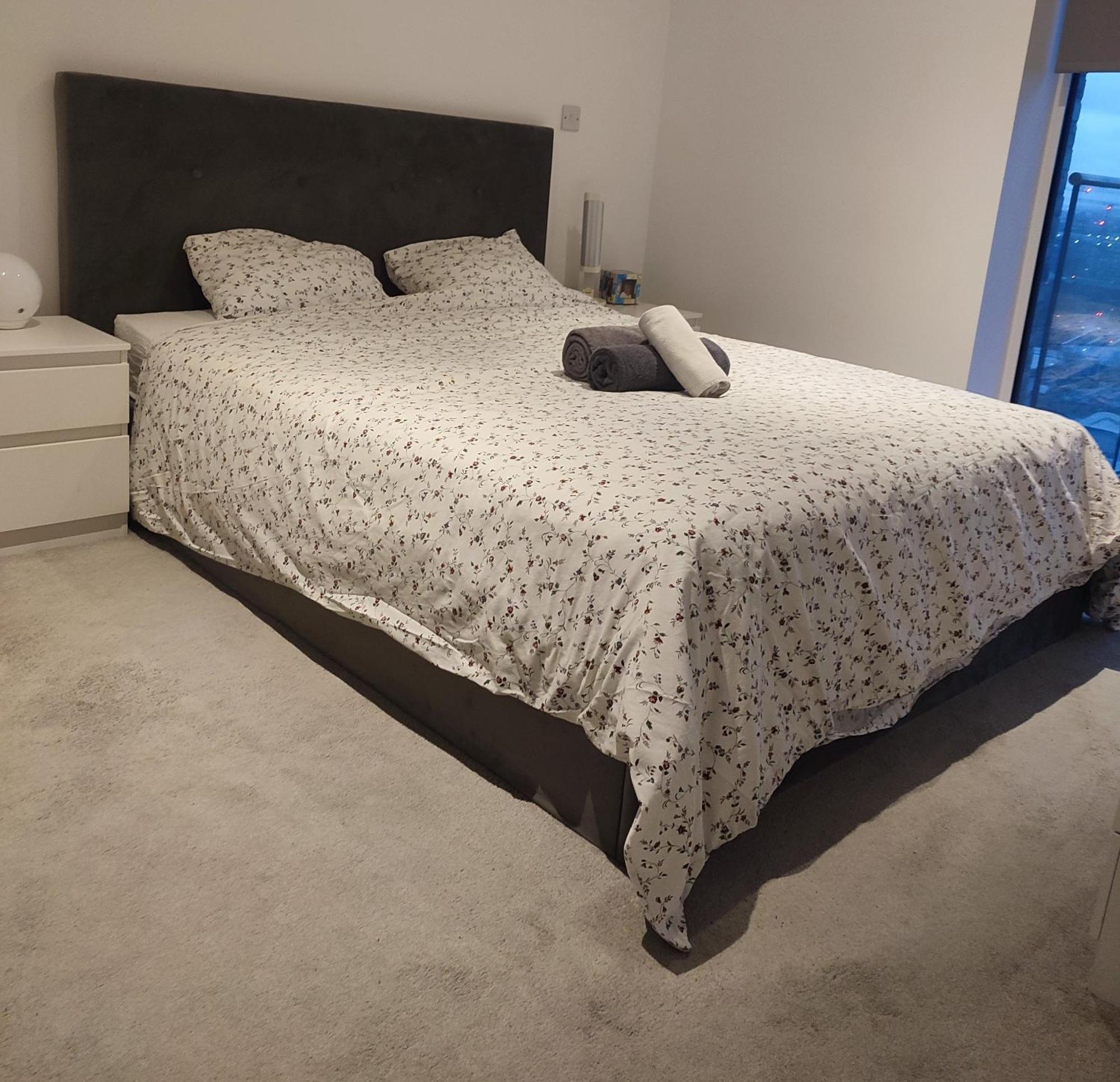 2 Bedroom 2 Bath 1 Ensuite In Roya Asenal Beautiful Views & Parking London Ngoại thất bức ảnh